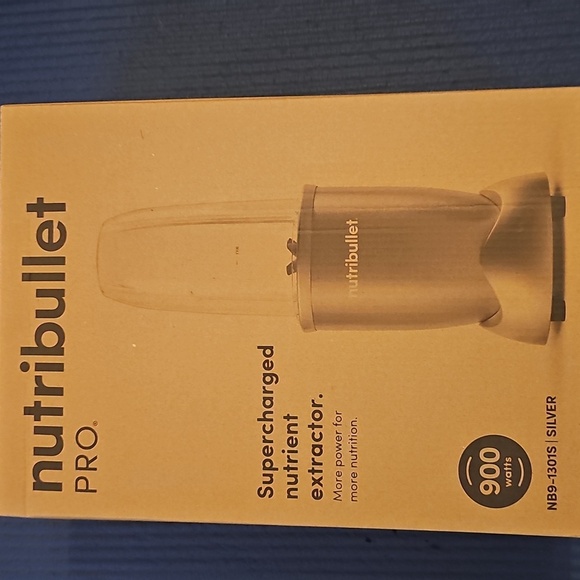 NIB Nutribullet NB9-1301S Powerful Pro 13 Piece 900W Silver  Blender - Picture 2 of 11